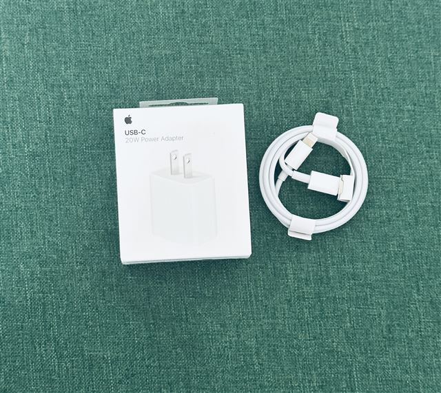 Bộ xạc nhanh dây cáp và củ 20W 